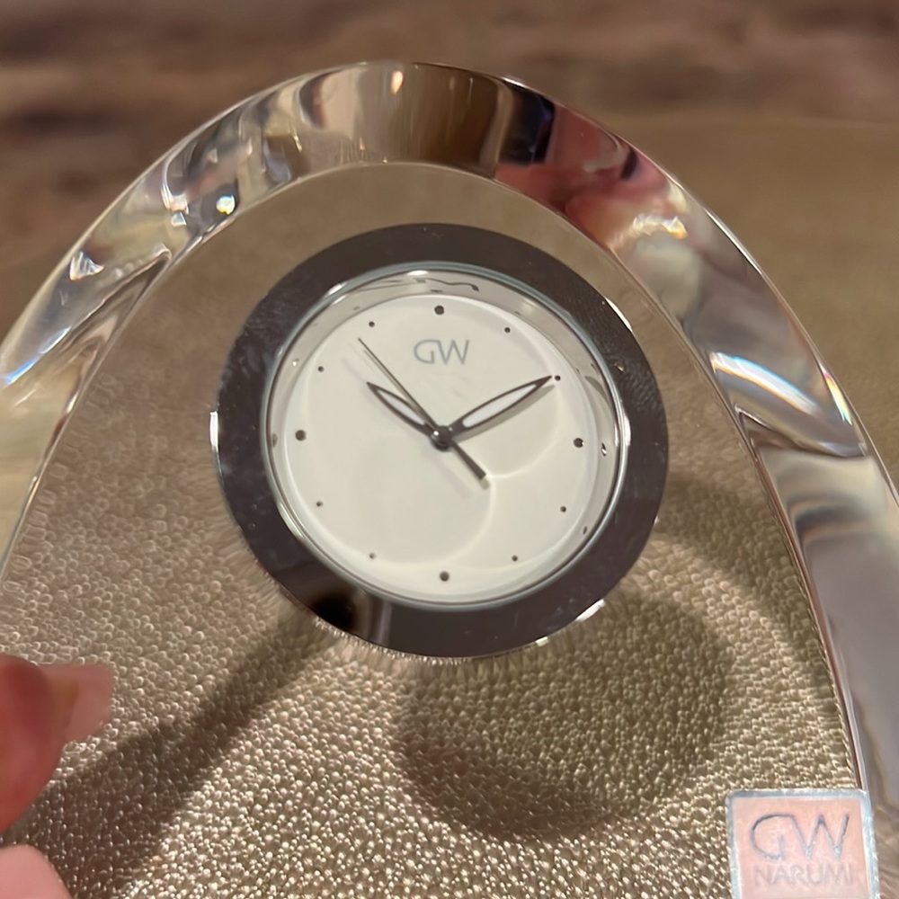 NARUMI Glass Works Table Clock - Picture 5 of 10